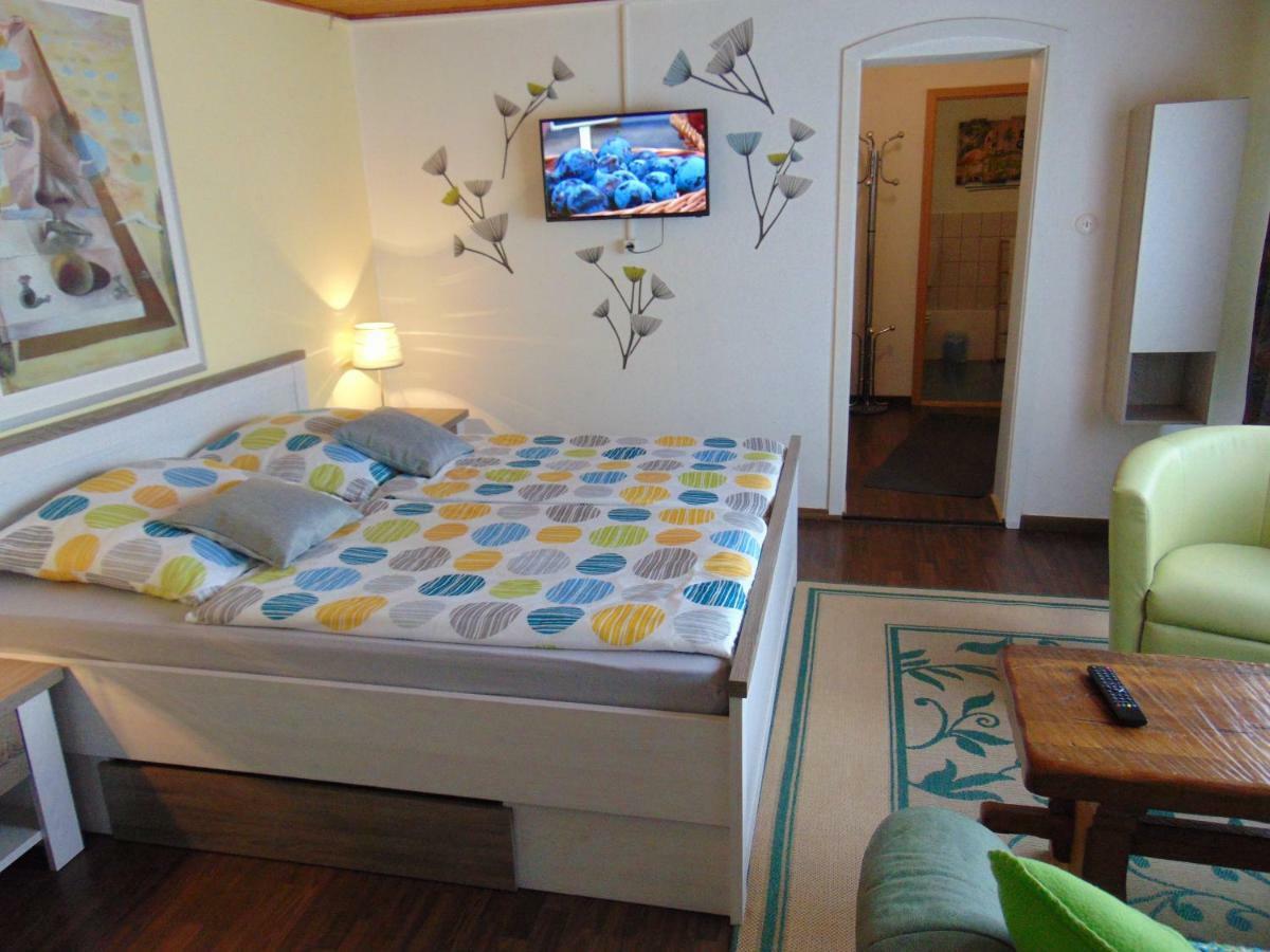 וינדהאגן Hotel Garni "Adria" מראה חיצוני תמונה